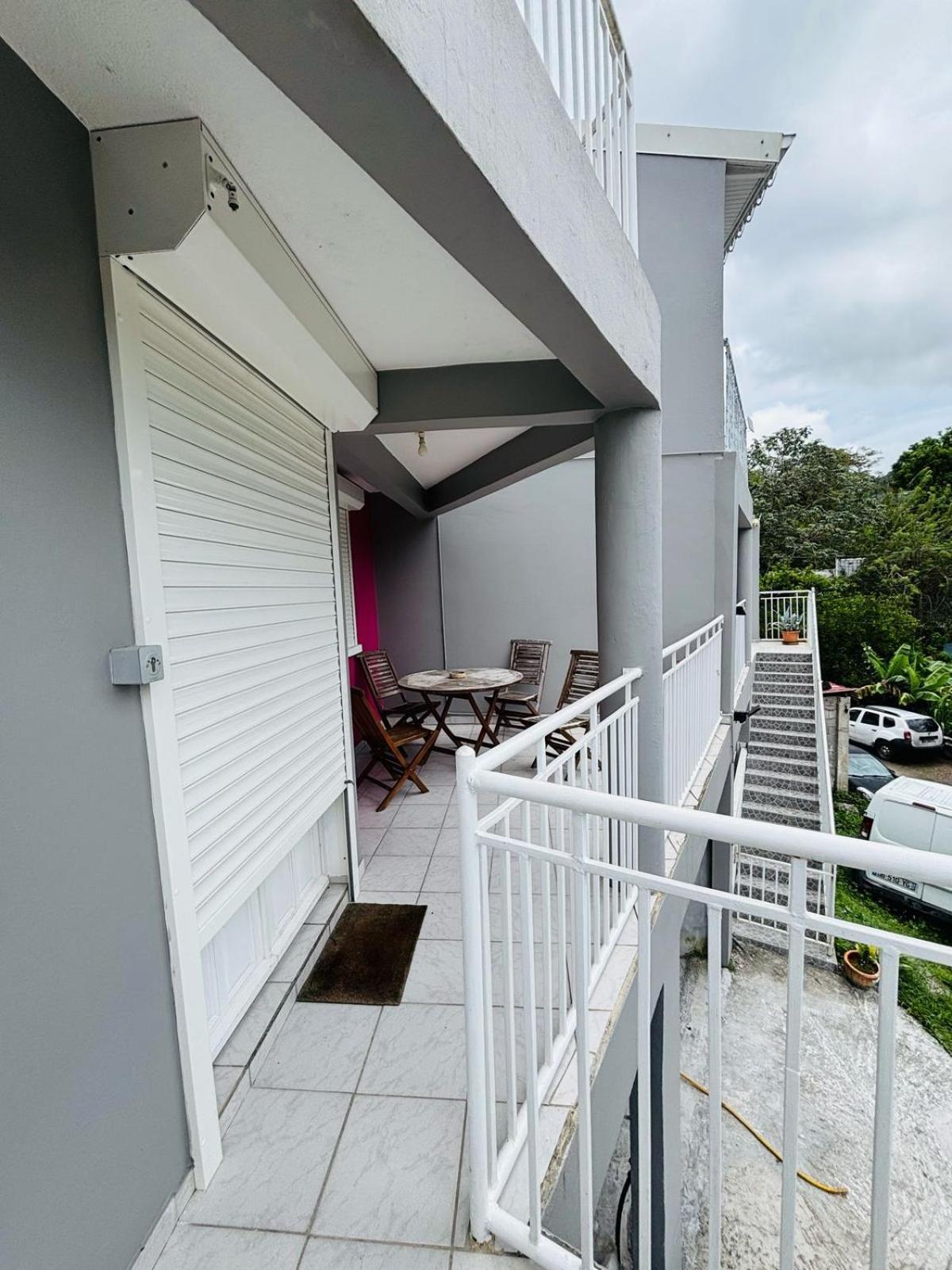 Villas Aumis 2Mr 포르드프랑스 외부 사진